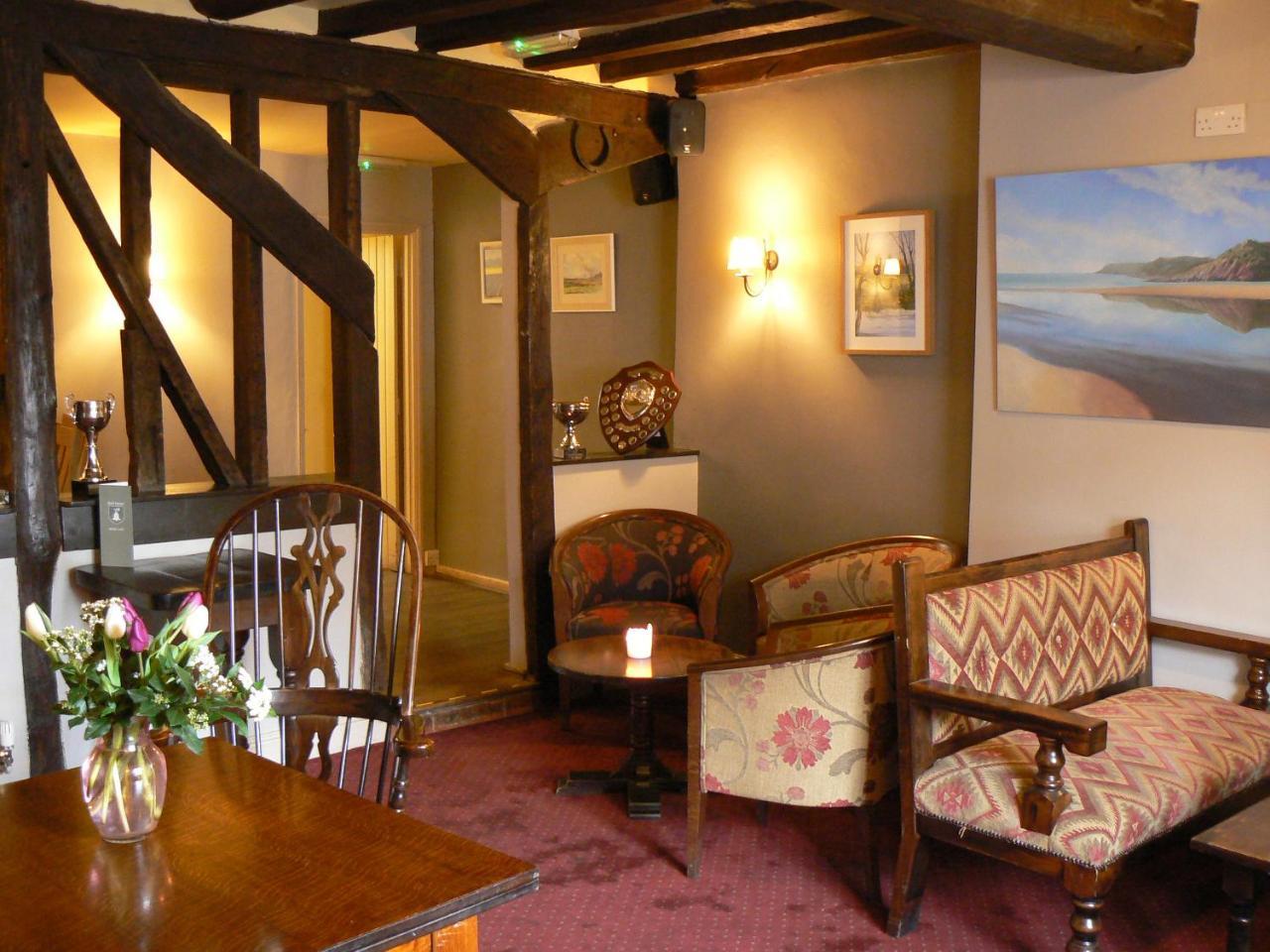 The Bell Hotel Clare Exteriör bild